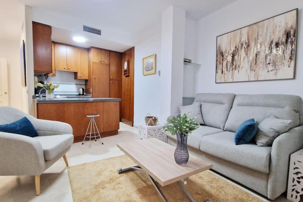 Precioso En Santa Cruz Lirio Bajo Apartment Sevilla Exterior foto