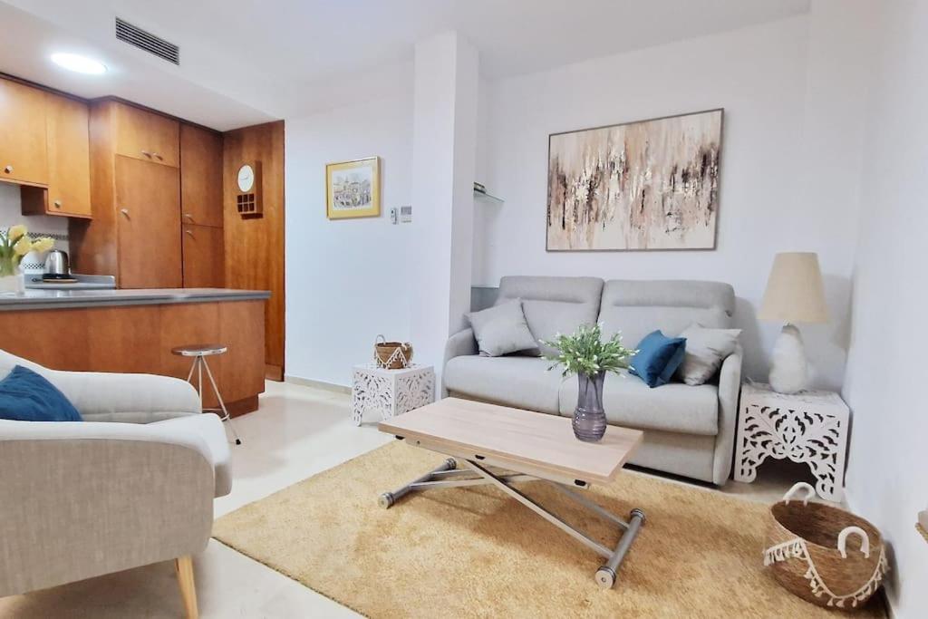 Precioso En Santa Cruz Lirio Bajo Apartment Sevilla Exterior foto