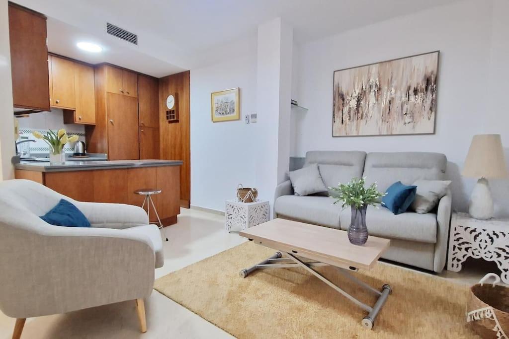 Precioso En Santa Cruz Lirio Bajo Apartment Sevilla Exterior foto